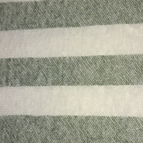 Old Navy Tank Top Stripped Sage And White Size Medium - Picture 5 of 5